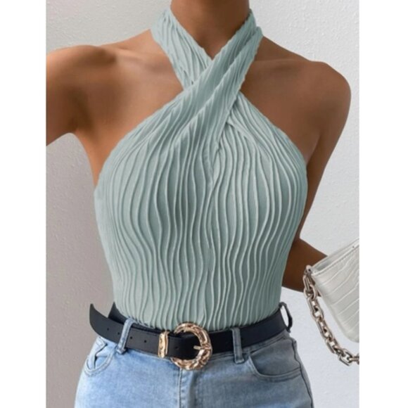 Boho white crisscross front halter top - Picture 3 of 15